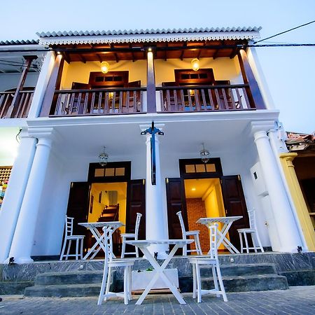 Bastille Galle Exterior photo