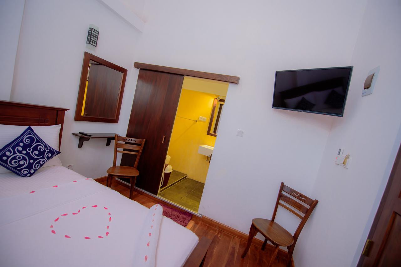 Bastille Galle Exterior photo